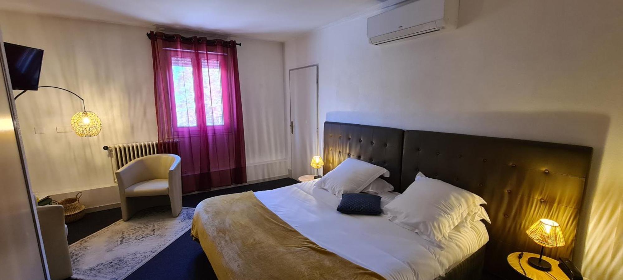 Hotel La Truite De La Loue Quingey Esterno foto