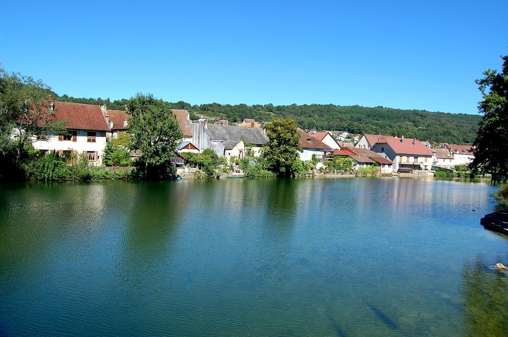 Hotel La Truite De La Loue Quingey Esterno foto